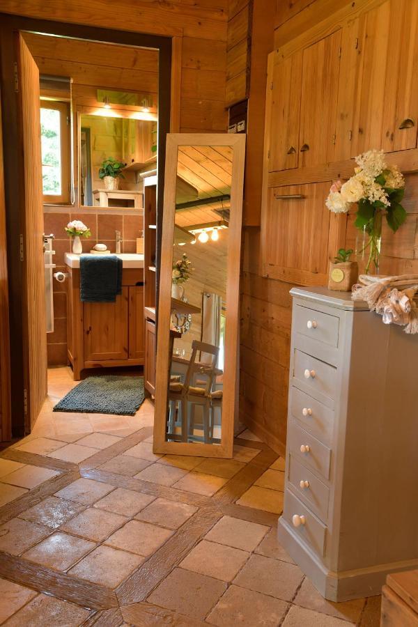 Le Chalet D'Eliot Chevigny  Luaran gambar